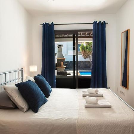 Casa Marlay Spacious, Heated Pool, Bbq & Fast Wi-Fi Only 15 Minutes Walk To Town Playa Blanca  Bagian luar foto