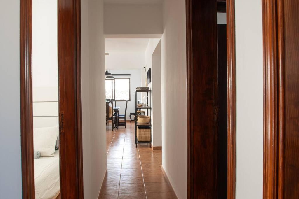 Casa Marlay Spacious, Heated Pool, Bbq & Fast Wi-Fi Only 15 Minutes Walk To Town Playa Blanca  Bagian luar foto