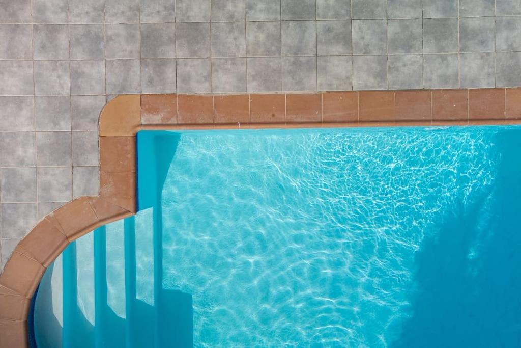 Casa Marlay Spacious, Heated Pool, Bbq & Fast Wi-Fi Only 15 Minutes Walk To Town Playa Blanca  Bagian luar foto